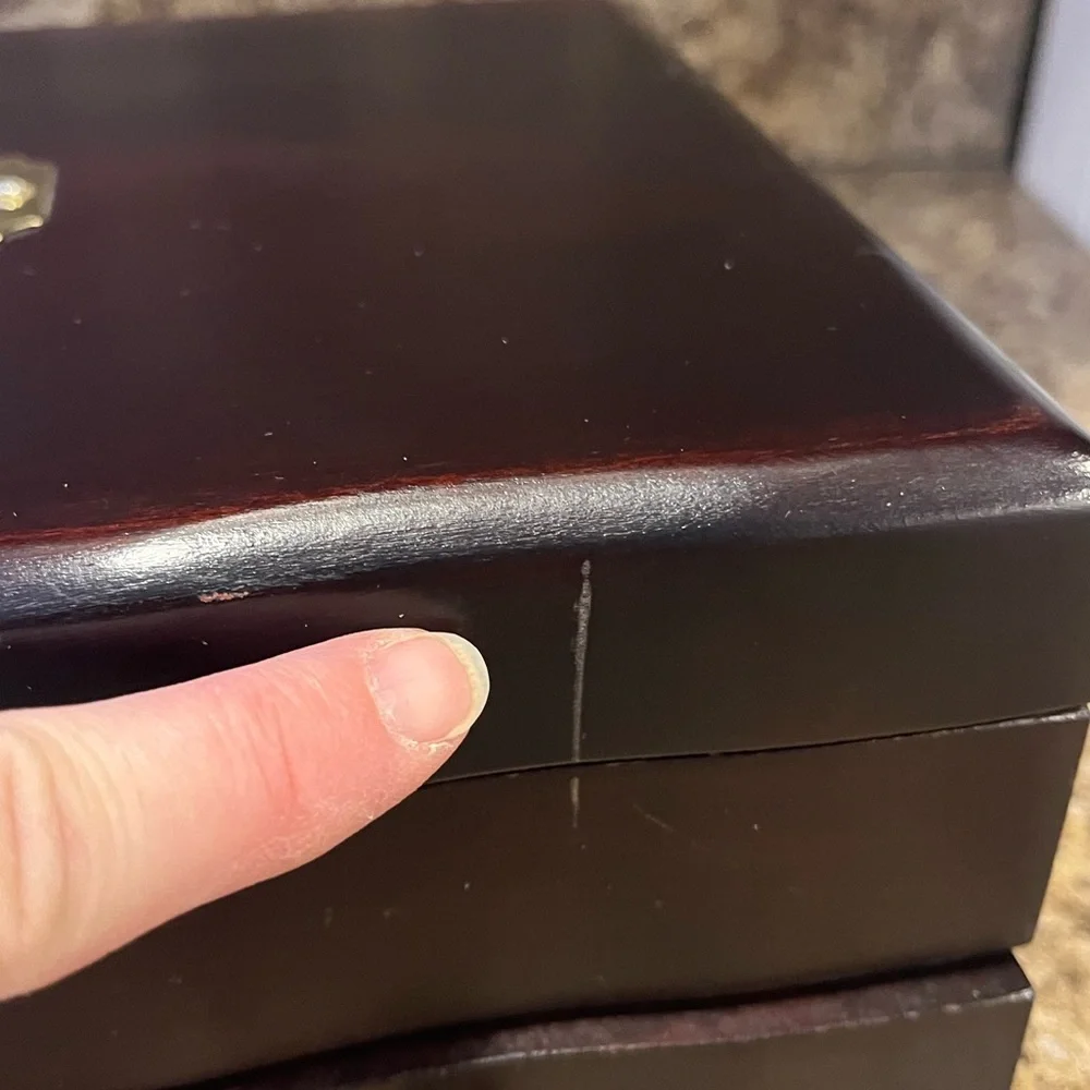 Vintage Reed & Barton Eureka Mfg Co. Brown wooden Jewelry Box with Velvet Lining